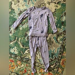 Kyte baby taro shark 2T long sleeve pajamas